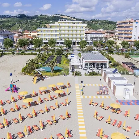 Hotel Atlas 3*