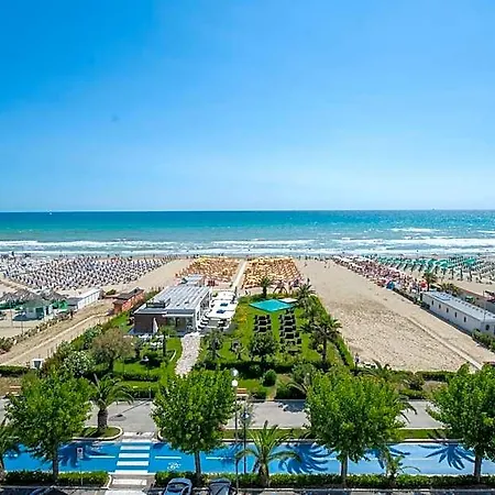 Hotel Atlas 3*